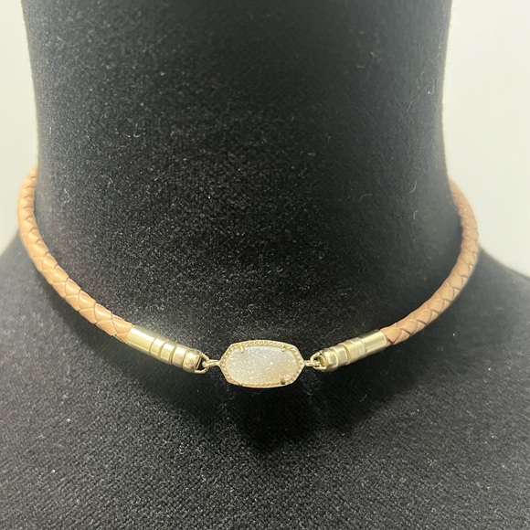 Kendra Scott Jewelry - Kendra Scott Cooper Braided Leather pendant Choker Necklace Iridescent Drusy